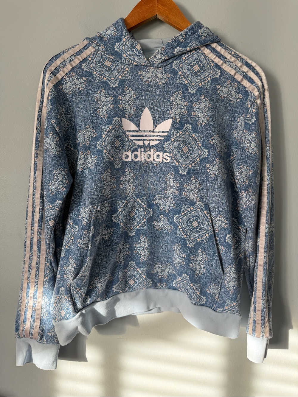 Adidas Originals Blue Paisley Trefoil Hoodie Girls Size 14–15
